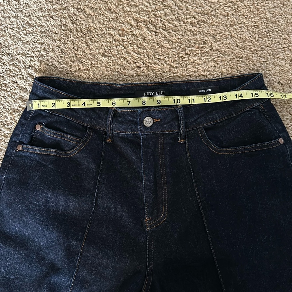 Judy Blue hi rise front seam dart. 14W